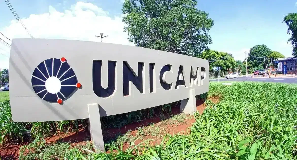Unicamp aplica primeira fase da segunda etapa do vestibular 2026