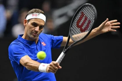 2025/12 — roger federer anuncia retorno às quadras do australian open aos 44 anos