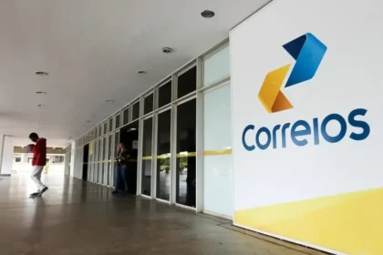 Crise nos correios ameaça metas fiscais do governo lula em 2026