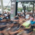 Geração z abandona redes e infla o strava: impacto no esporte