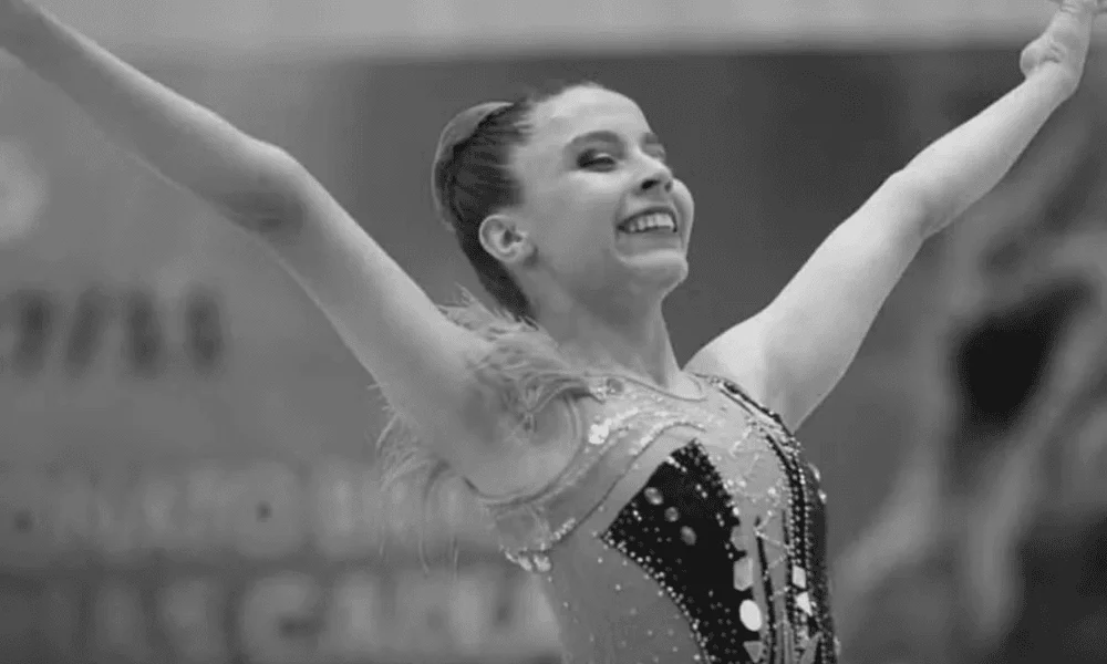2025/12 — ginasta isabelle marciniak morre aos 18 anos vítima de câncer