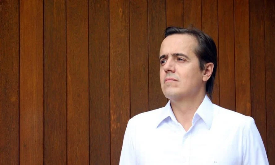 2025/12 — suplente bruno bonetti assume vaga de romário no senado por 120 dias