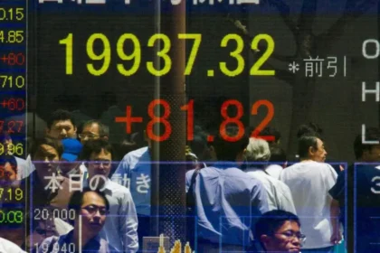 2025/12 — bolsas asiáticas disparam com otimismo sobre cortes de juros nos eua em 2026: destaques de tóquio, china e hong kong