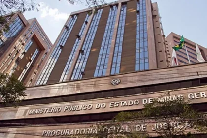 2025/12 — publicitário condenado por injúria racial em mg tem pena convertida após frases discriminatórias sobre escravidão