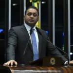 2025/12 — quem é weverton rocha? Senador do pdt ma, vice líder de lula e relator de pautas importantes, alvo da pf em operação sem desconto contra fraudes no inss