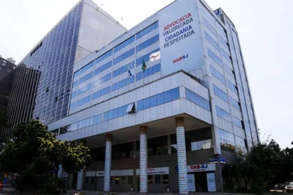 2025/12 — maioria das advogadas vítimas de violência no rio não denuncia agressores