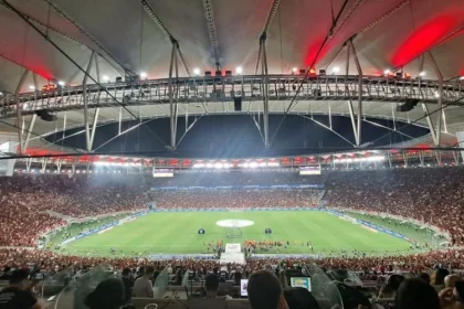 Título: flamengo provoca palmeiras: dívida eterna após tetra na libertadores!