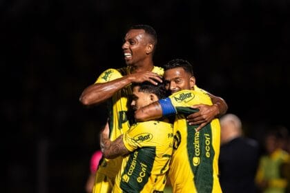 Mirassol atropela são paulo em estreia no paulistão: crise e desempenho pífio