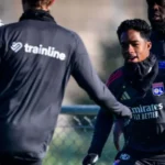 Técnico do lyon elogia endrick, mas alerta: “ainda não está preparado para 90 minutos”