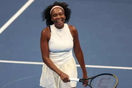 Venus williams, aos 45 anos, recebe convite para o australian open e se torna a mulher mais velha a competir no torneio
