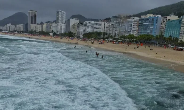 Alerta de chuvas fortes e temperaturas instáveis: são paulo e brasil em atenção climática