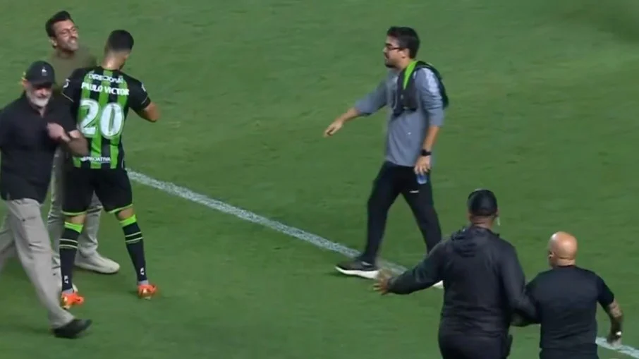 Clima ferve em clássico mineiro: sampaoli e valentim trocam farps