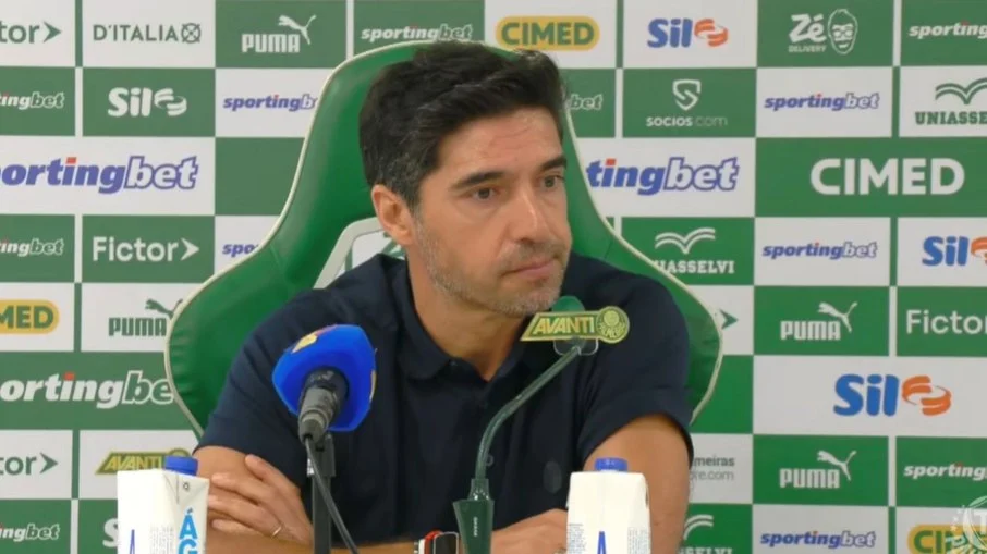 Abel ferreira abre o jogo sobre reforços no palmeiras e