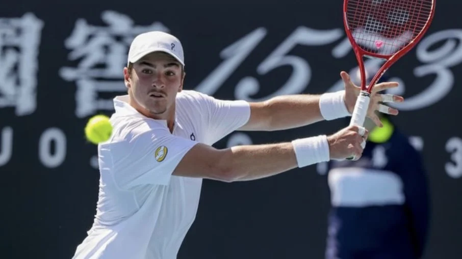 João fonseca perde 10 posições no ranking atp e vê