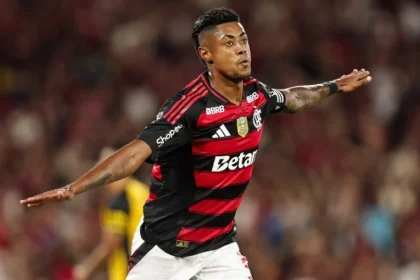 Flamengo: torcida se mobiliza em campanha pela não renovação do