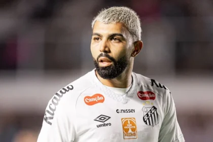 Gabigol surpreende ao montar ‘time dos sonhos’ e deixa neymar