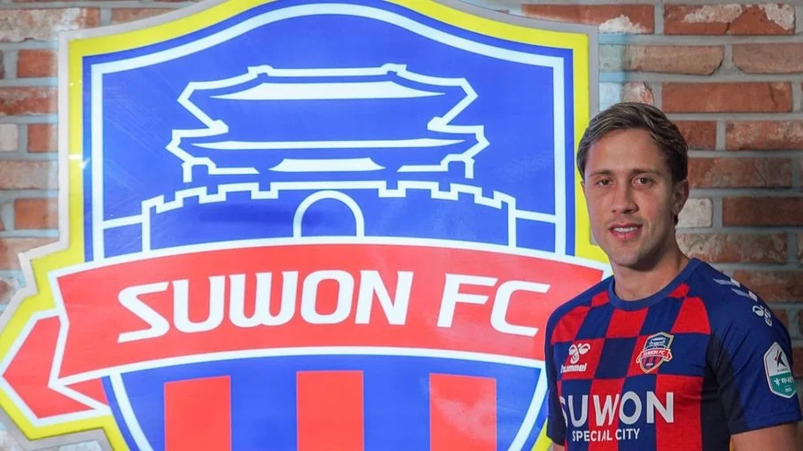 Estrela da série b, matheus frizzo deixa o brasil e