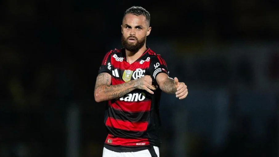 Flamengo anuncia rescisão com michael: atacante fica livre no mercado