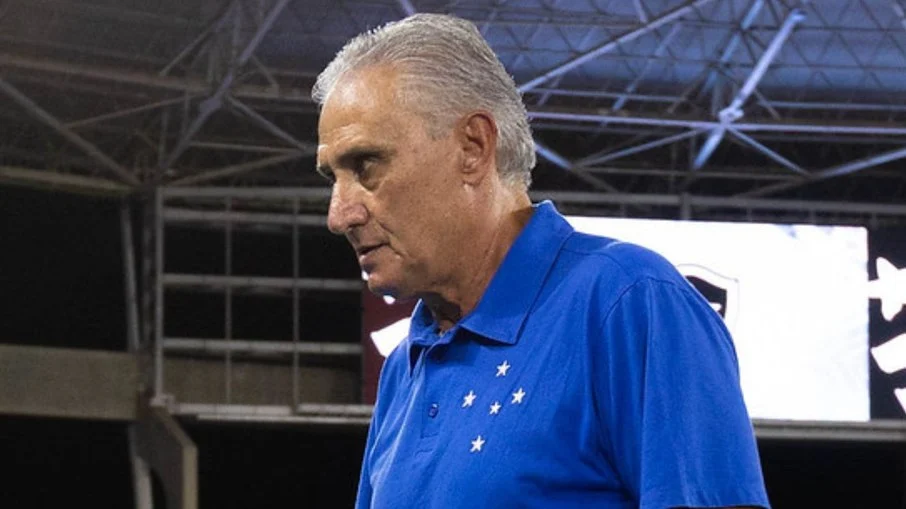 Torcida do cruzeiro ‘detona’ tite e pede demissão após goleada