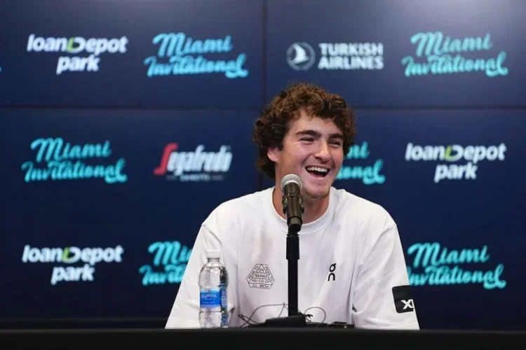 João fonseca desiste de torneio na austrália por lesão e corre risco