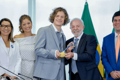 Lula recebe lucas pinheiro e anuncia perenidade da lei de