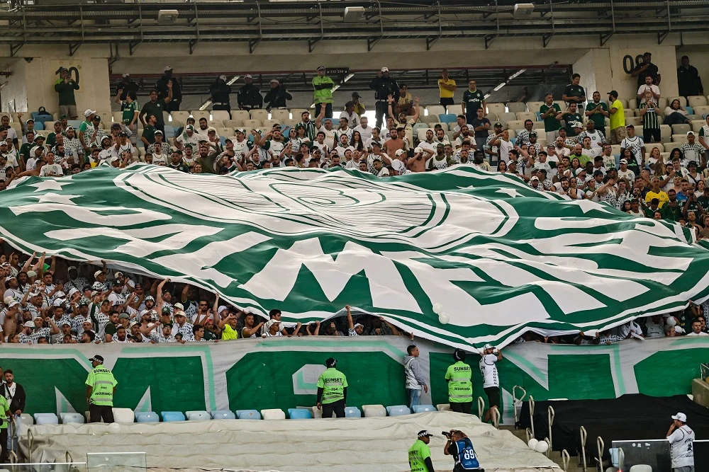Palmeiras alcança receita histórica de r$ 1,7 bilhão em 2026