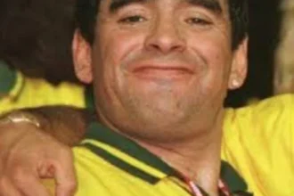 Do futebol à quadra: relembre como lendas do esporte, de