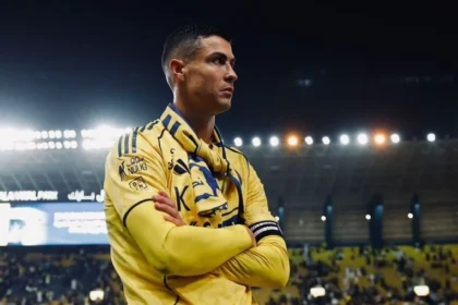 Cristiano ronaldo retorna ao al nassr em jogo chave: rumo aos