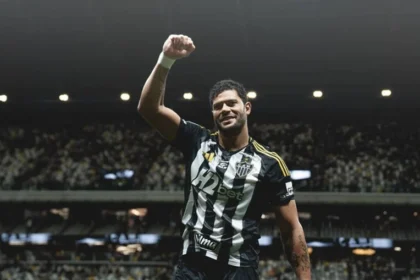 Assista ao golaço espetacular de hulk: atlético mg goleia itabirito e