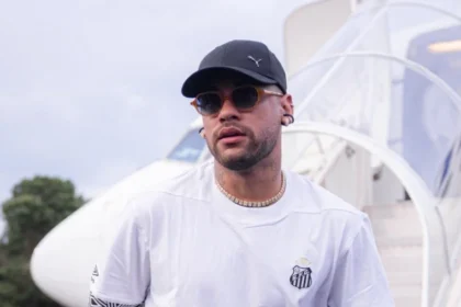 Neymar estreia como titular no santos contra o líder novorizontino