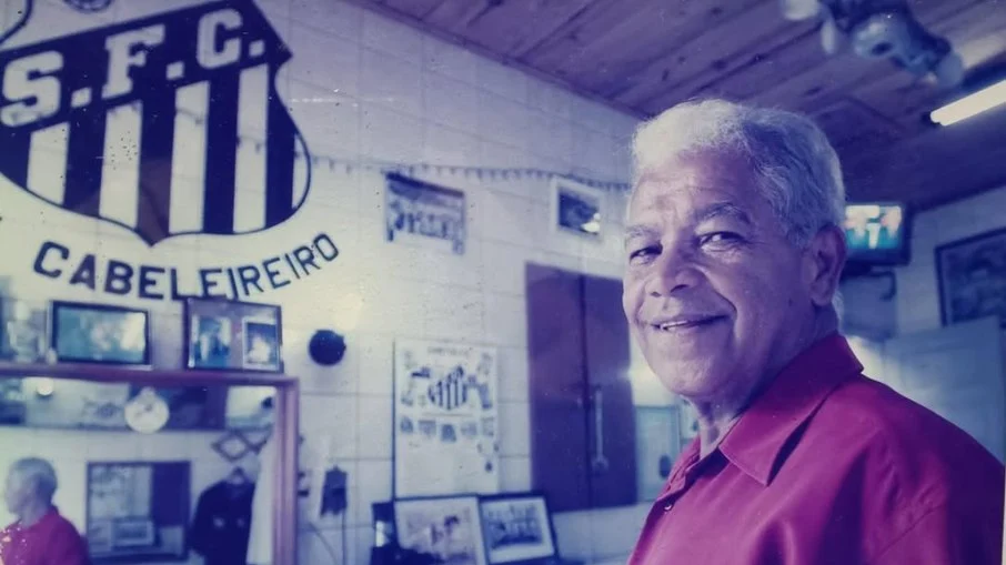 Santos e o mundo do futebol lamentam a morte de