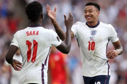 Corinthians se aproxima de jesse lingard: conheça o inglês ex manchester