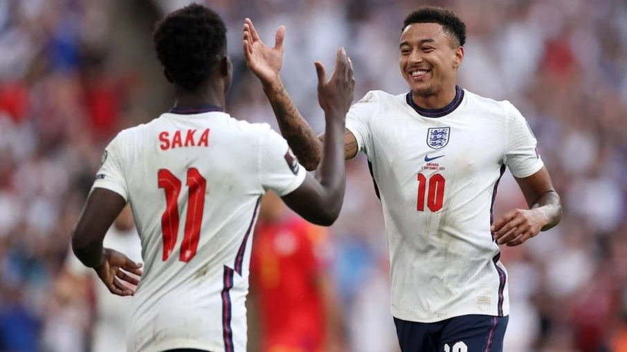 Corinthians se aproxima de jesse lingard: conheça o inglês ex manchester