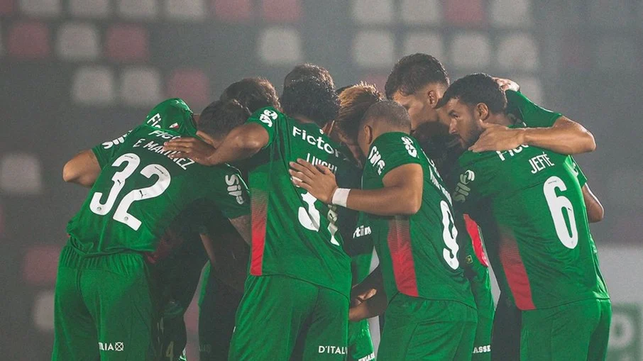 Noite sem inspiração: palmeiras perde para botafogo sp no paulistão e