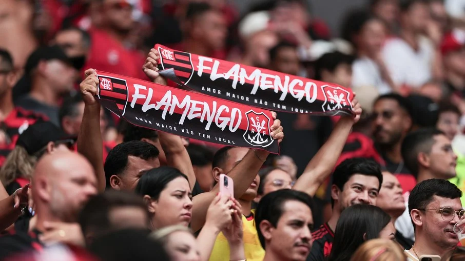 Apesar do início aquém, flamengo liga alerta, mas evita crise: