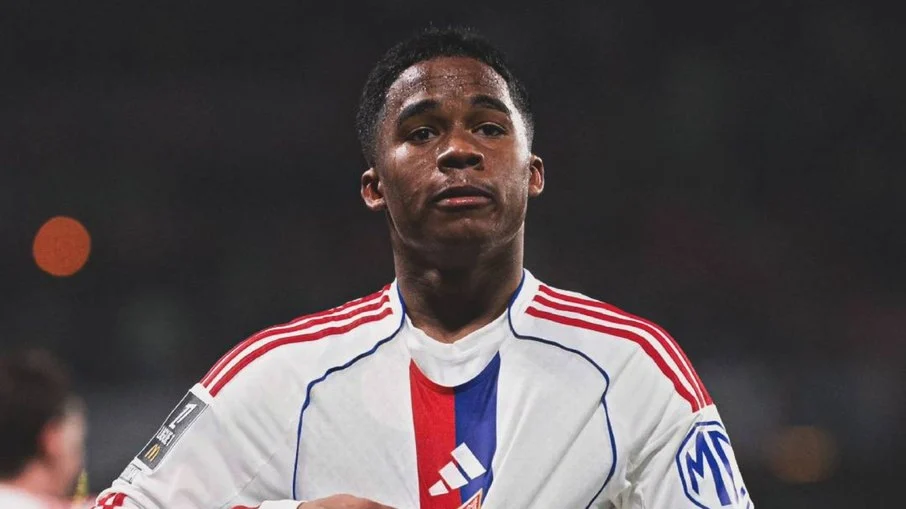 Endrick brilha na frança, decide na copa e vira destaque