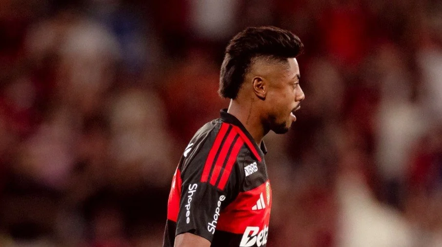 Pênalti de bruno henrique com dois toques: entenda a nova