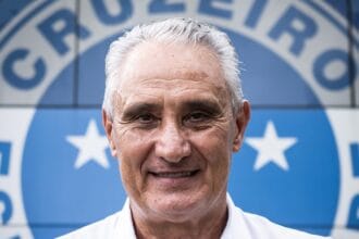 Cruzeiro demite tite após empate eletrizante com o vasco pelo