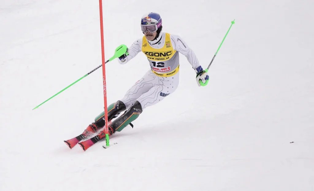 A arte de voar no salto de esqui: ciência, técnica