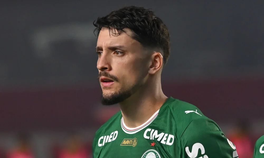 Piquerez sofre ruptura no tornozelo: cirurgia e desfalques no palmeiras