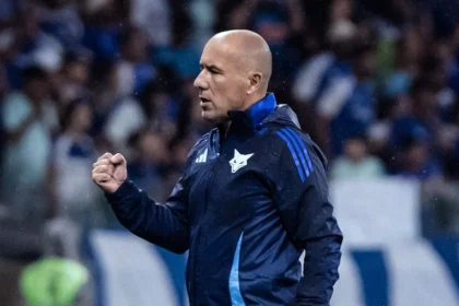 Dilema rubro negro: leonardo jardim, cotado no flamengo após saída de