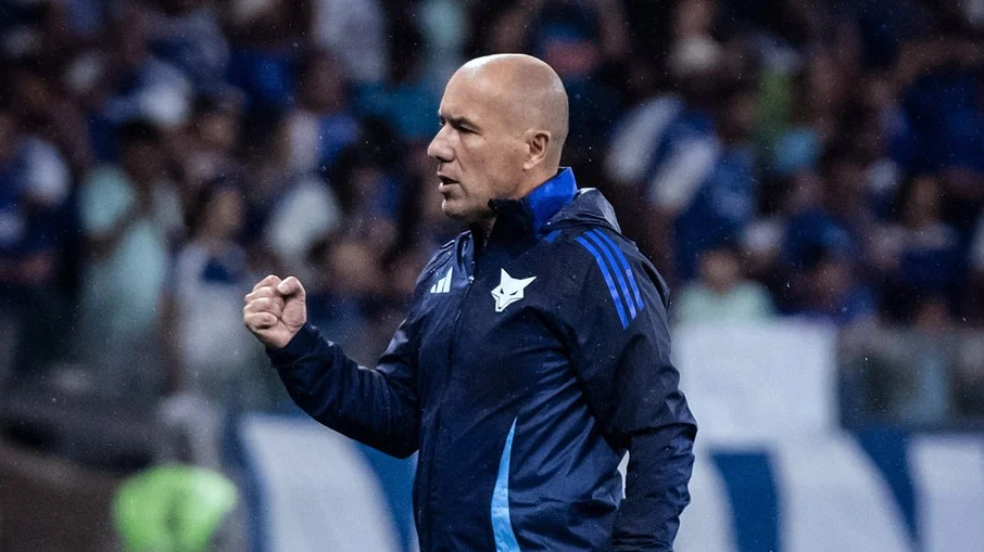 Dilema rubro negro: leonardo jardim, cotado no flamengo após saída de