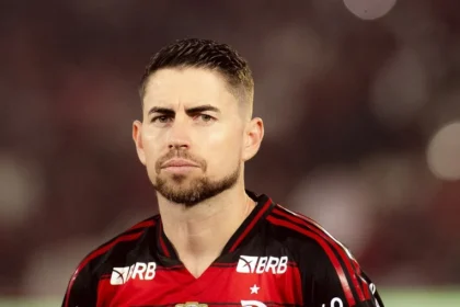 Jorginho pede autocrítica urgente no flamengo após saída de filipe