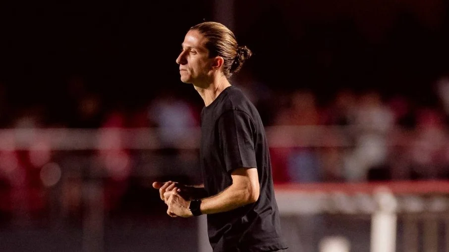 Saída inesperada de hernán crespo do são paulo surpreende torcida,