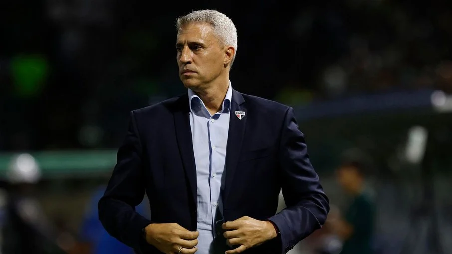 Hernán crespo se pronuncia após demissão do são paulo: ‘saímos