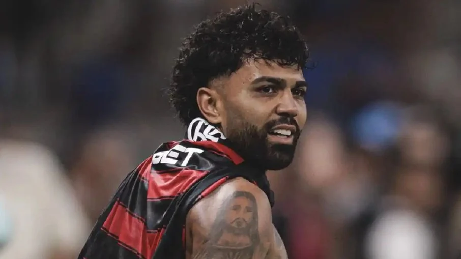 Bruno henrique ‘surpreso’ com gabigol: craque do flamengo rebate ex companheiro
