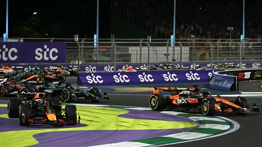 Crise no oriente médio leva formula 1 a cancelar gps