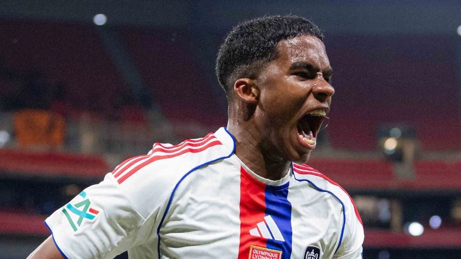 Endrick no lyon: em tempo recorde, jovem atacante brasileiro quebra