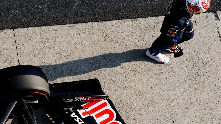 Max verstappen explosivo: piloto da red bull compara f1 2026
