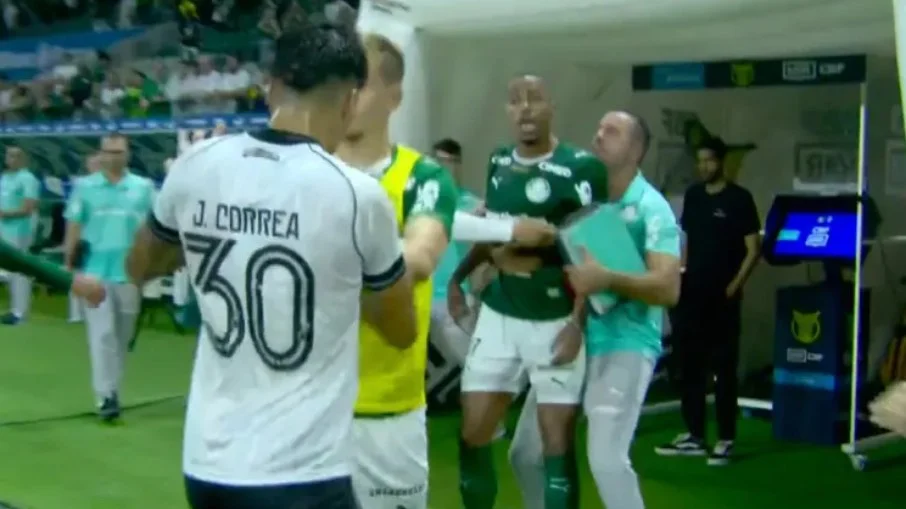 Ex ídolo marlon freitas dispara “otário” contra jogador do botafogo em